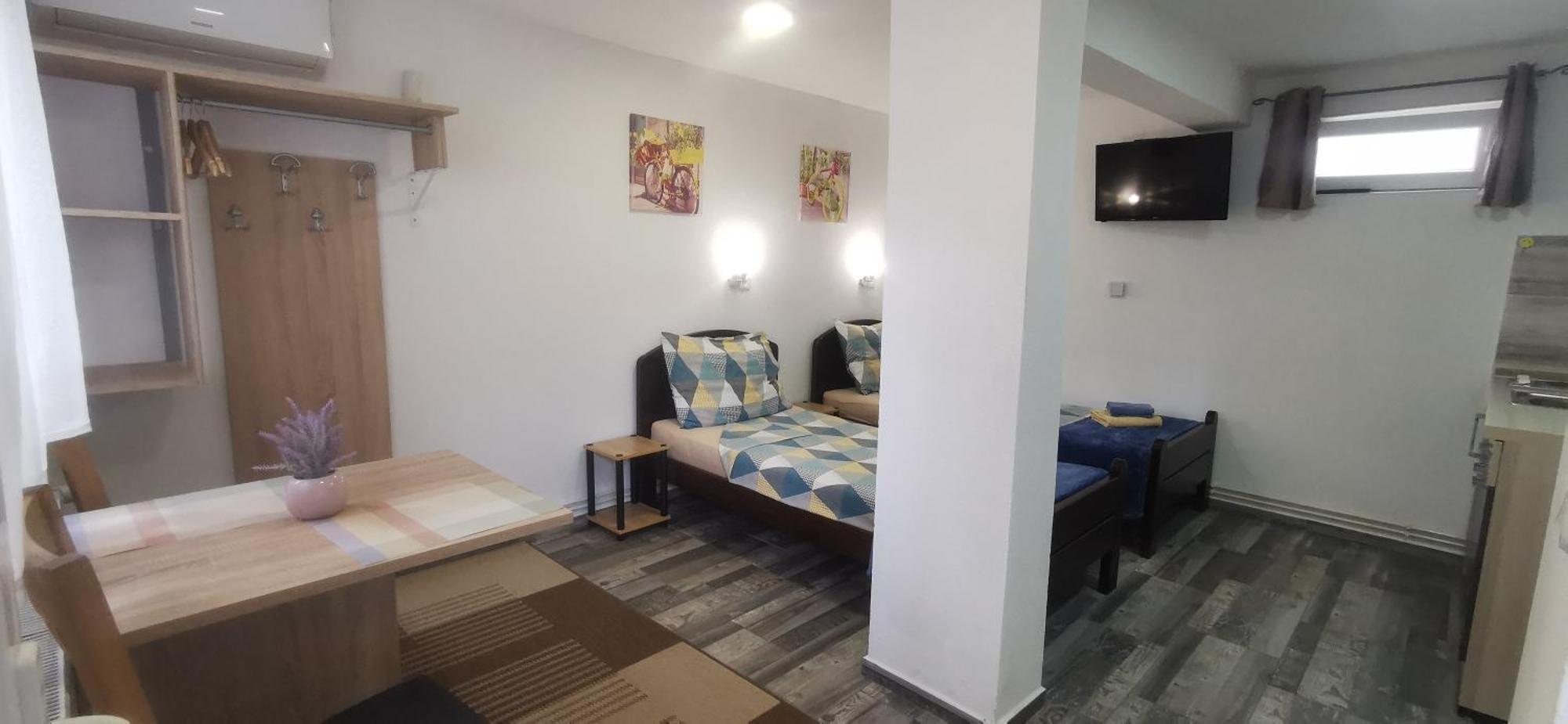 Ana Apartment Gracac  Exterior photo